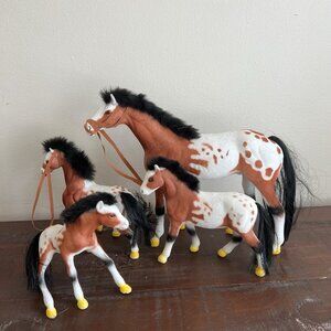 Lot of 4 Flocked Toy Horses Soft Fuzzy Farm Animal Figures Kids Play Set